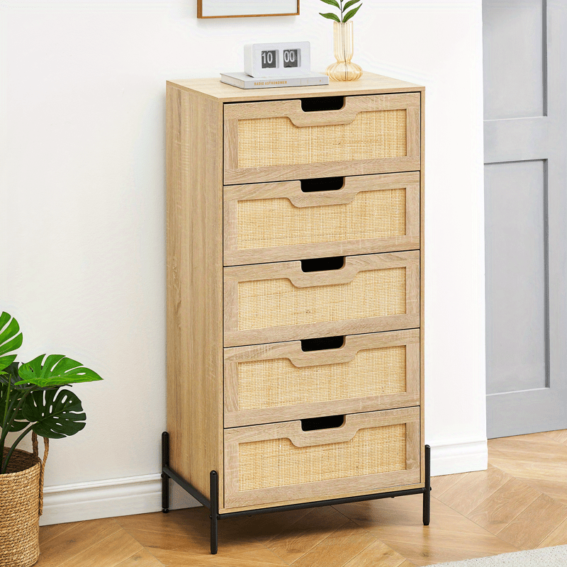 5 Drawers Dresser for Bedroom, Natural Rattan Drawer with Spacious Storage, Wood Chest of Drawers with Metal Legs for Bedroom, Living Room, Hallway, Entryway, Closet