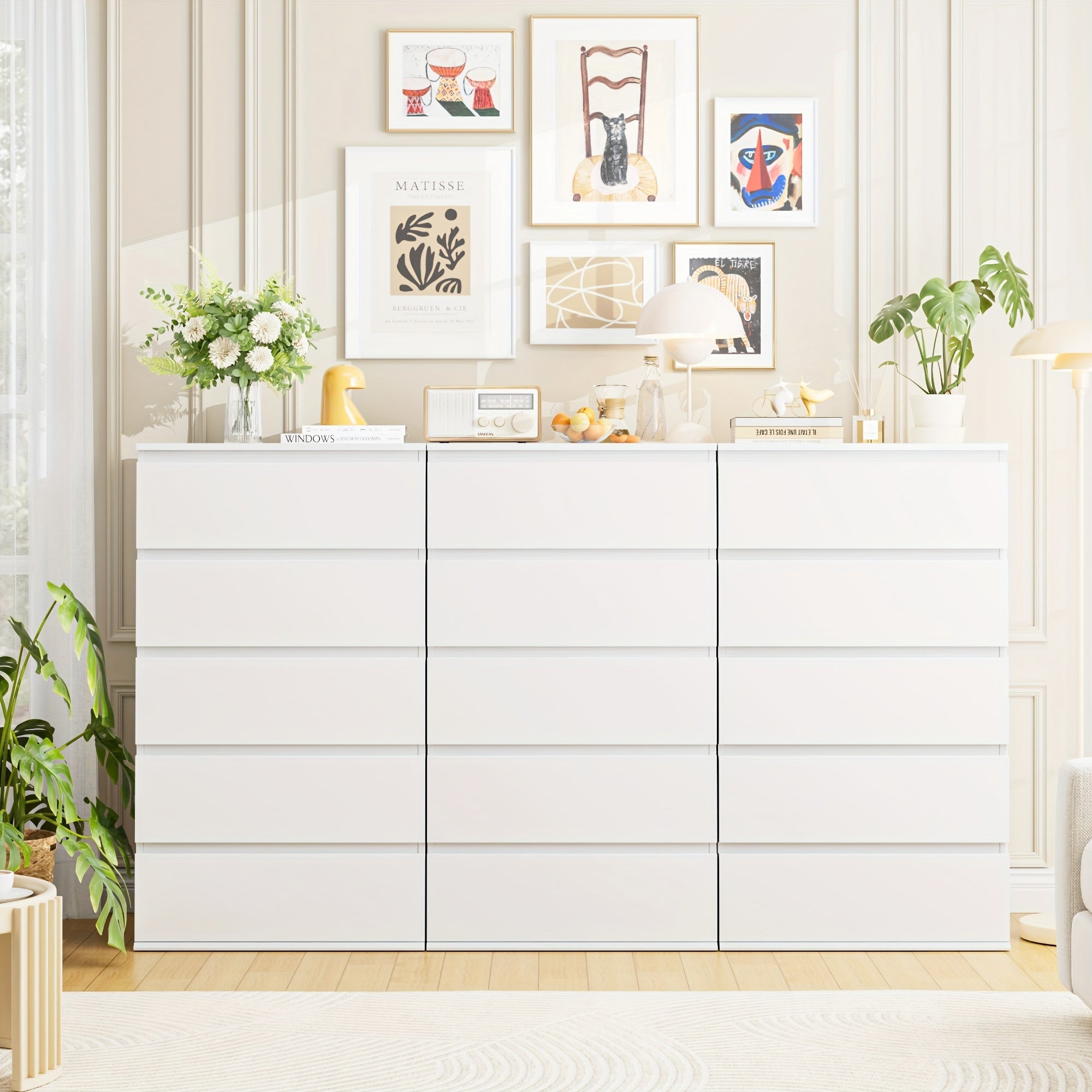 White Dresser For Bedroom, 5 Drawer Dresser With Fluted Handles, Modern Tall White Dresser For Bedroom, Living Room, Entryway