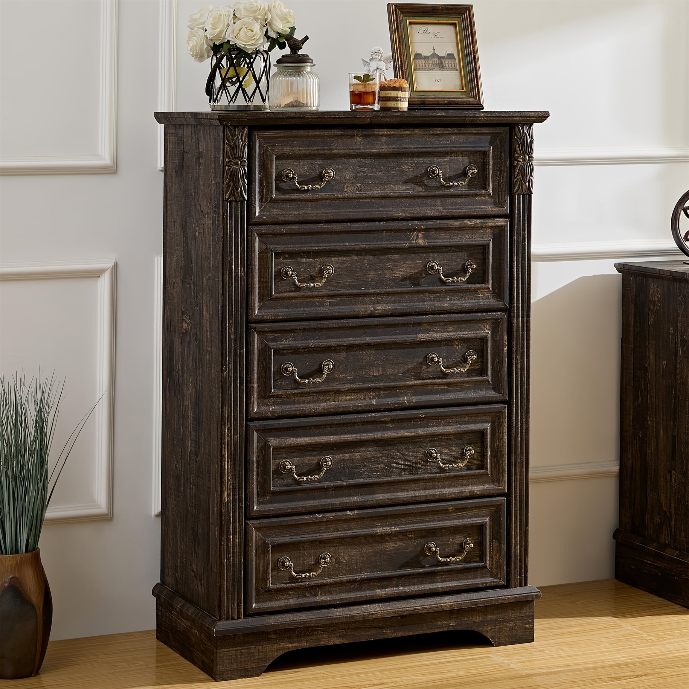 Rustic Oak Farmhouse Dresser with 5 Drawers - Tall Wooden Vanity for Bedroom, Carved Pilasters, Ideal for Closet & Hallway Storage