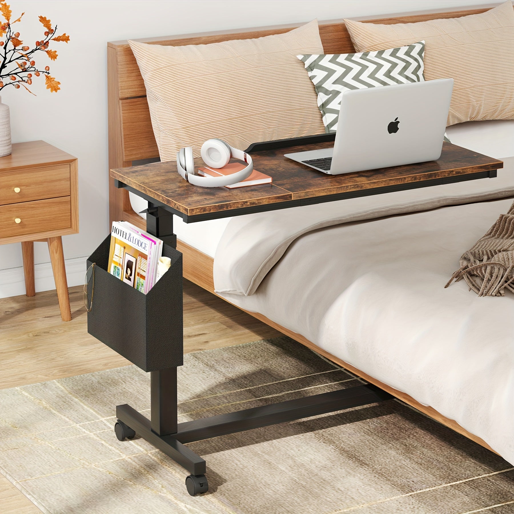 C Shaped Height Adjustable End Table with Wheels and Side Pocket, Mobile Sofa Table with Tiltable Drawing Board, Laptop Side Tray Table for Couch Bed